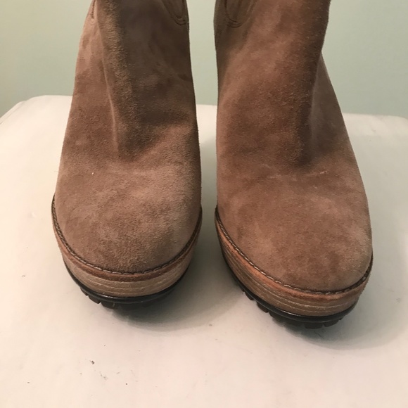 Kors Michael Kors brown suede booties - Picture 2 of 15